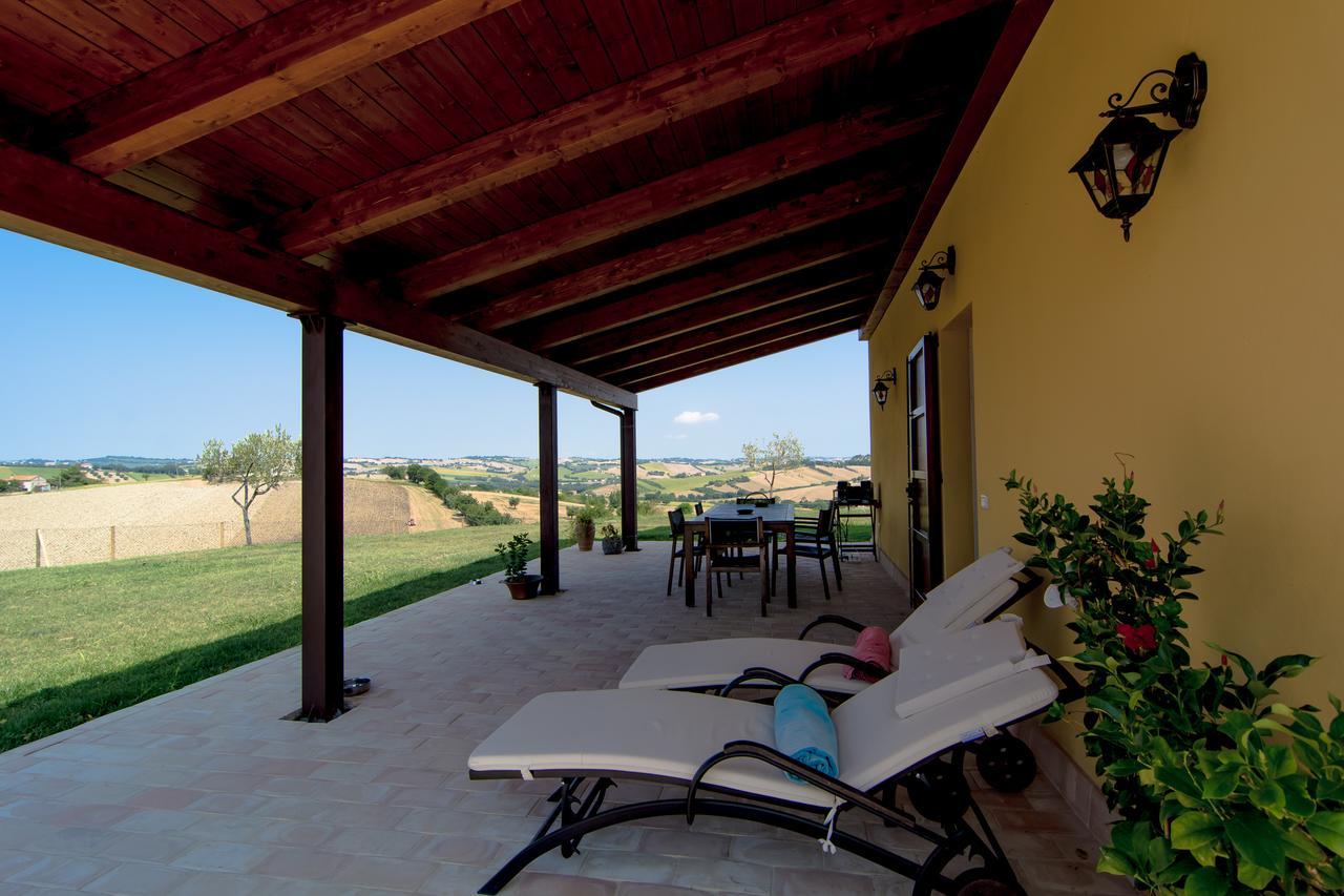 B&B Villa Olesia Ostra Exteriör bild