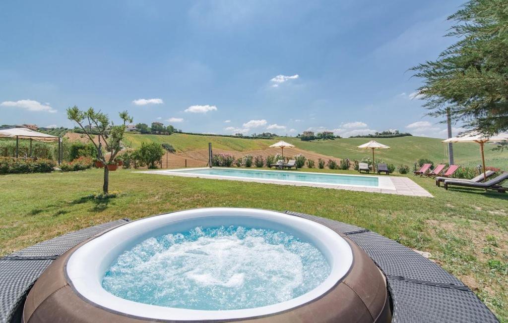 B&B Villa Olesia Ostra Exteriör bild