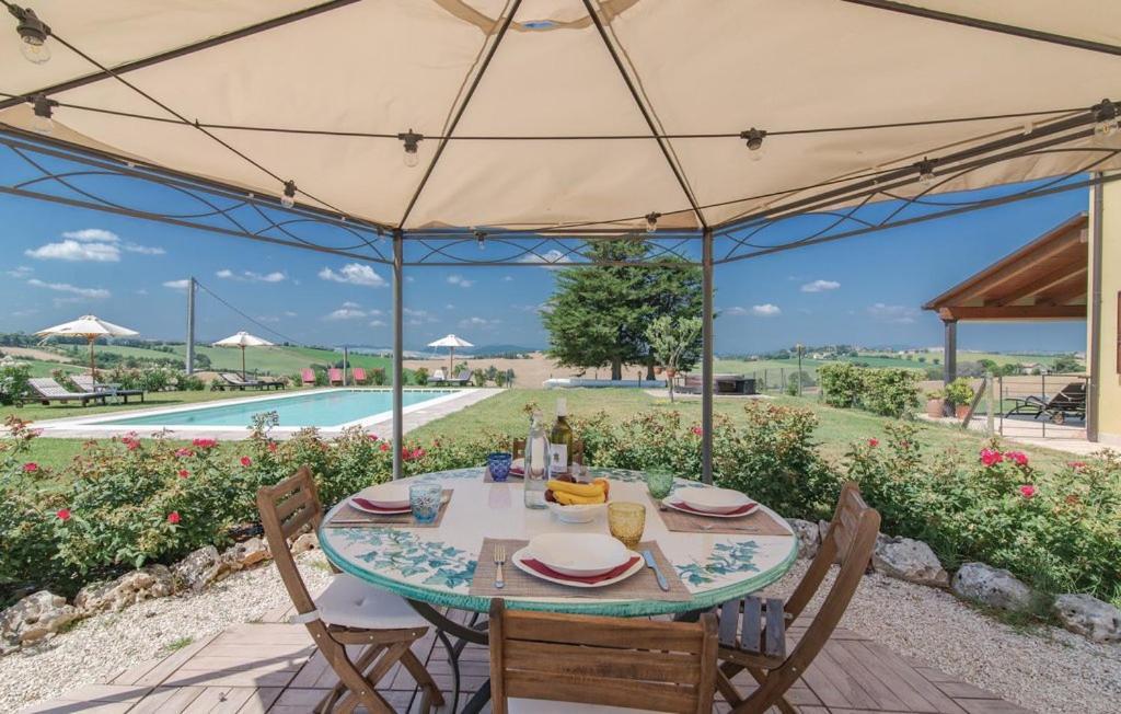 B&B Villa Olesia Ostra Exteriör bild
